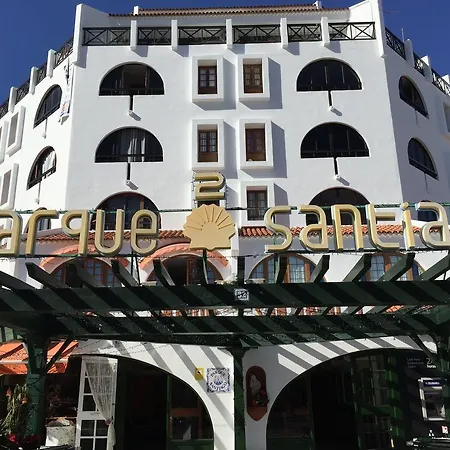 Parque Santiago 2 410 アパート *